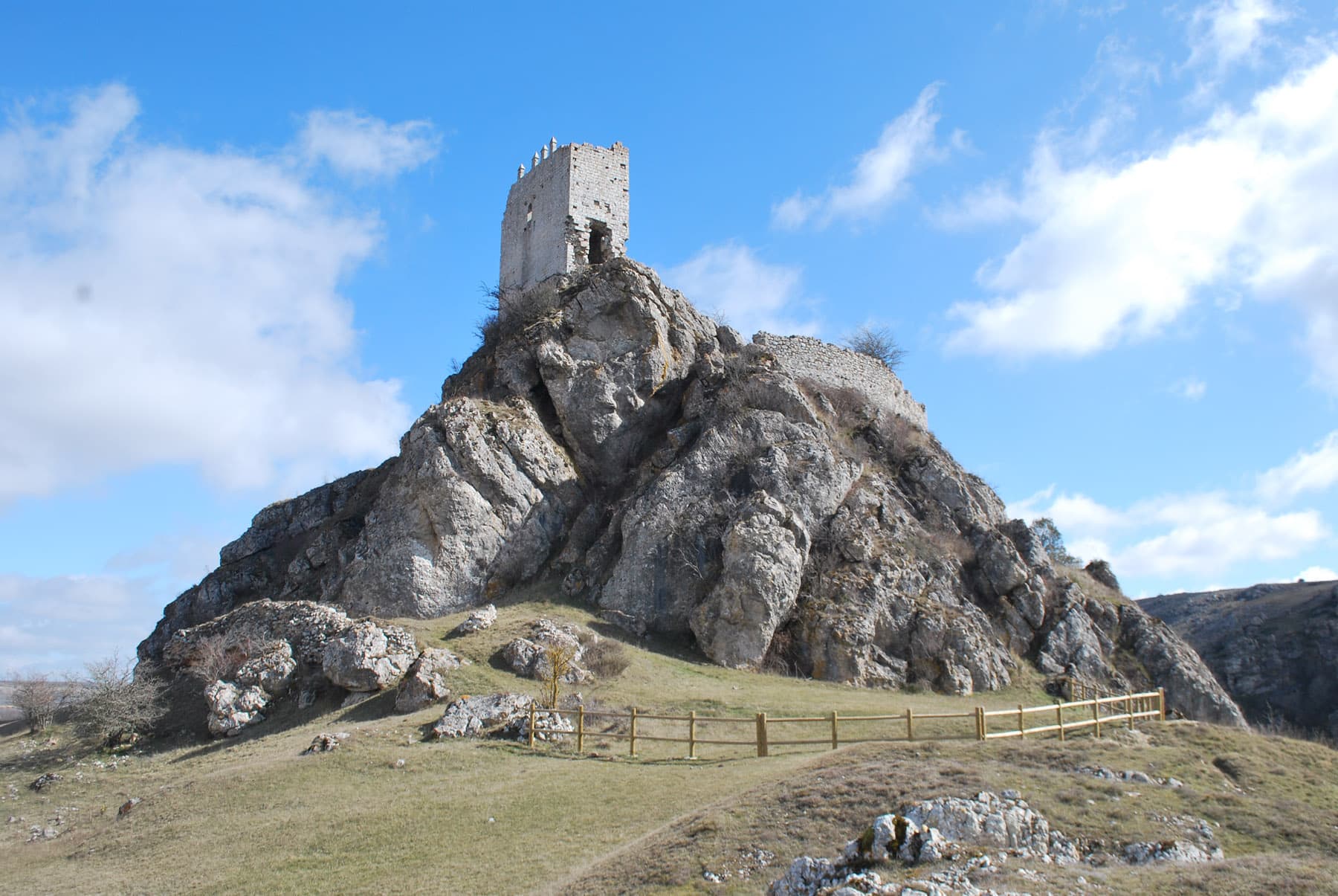 Veduta di Úrbel del Castillo