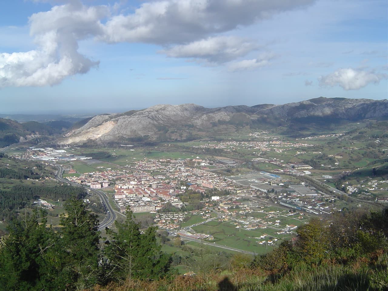 Vista de Los Corrales de Buelna